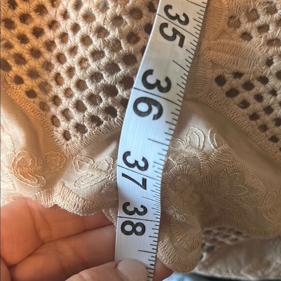 LOGO Lavish Tan Shirtdress with bottom embroidered detail - Picture 9 of 9